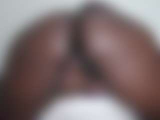 Live cam show with sexxy - Black on boobsie.com