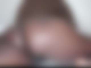 Live cam show with sexxy - Facial Piercings on Milfs Live