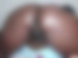 Live cam show with sexxy - Privateshow on Milfs Live