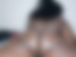 Live cam show with sexxy - Big Clit on Gym Cam Girls