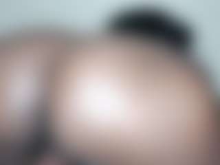 Live cam show with sexxy - Natural on eurowanks.com