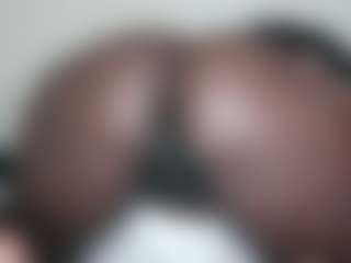 Live cam show with sexxy - Black BBW on Ass Tok