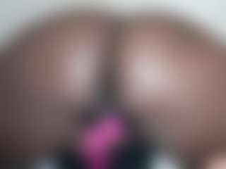 sexxy's Live Sex Cam Show