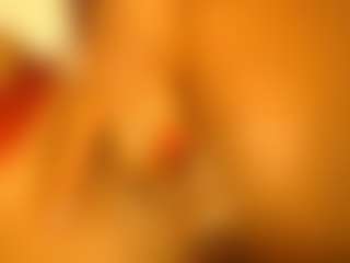 Live cam show with sofiassko - Brown Eyes on madthumbs