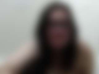 Live cam show with DesreRose - Cuckold on Cam Slut