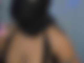 Live cam show with FalakYasin - Nipple Piercings on Dare Cams