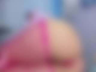 FalakYasin's Live Sex Cam Show
