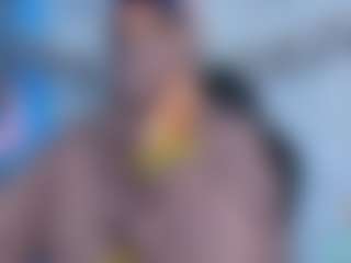 Live cam show with FalakYasin - Genital Piercings on TastyBlacksLive
