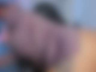 FalakYasin's Live Sex Cam Show