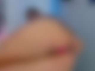 FalakYasin's Live Sex Cam Show