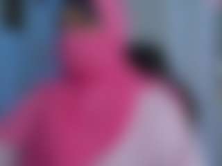 Live cam show with FalakYasin - Thick on Free Soda