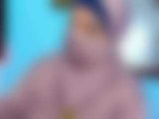 Live cam show with FalakYasin - Genital Piercings on madthumbs