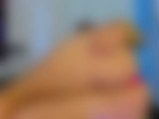 FalakYasin's Live Sex Cam Show