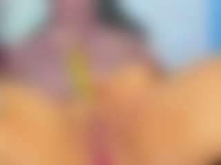 FalakYasin's Live Sex Cam Show