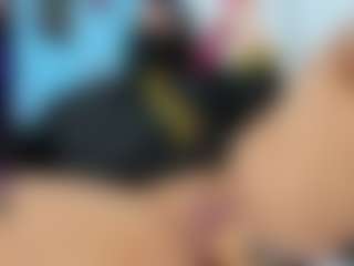 FalakYasin's Live Sex Cam Show