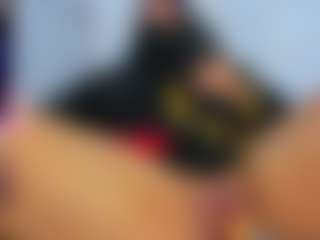 FalakYasin's Live Sex Cam Show