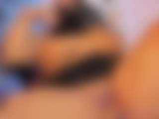 Live cam show with FalakYasin - Thick on Camsoda