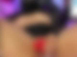 FalakYasin's Live Sex Cam Show