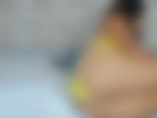 Live cam show with Hanna-lens - Living Room on CamSodaAdn