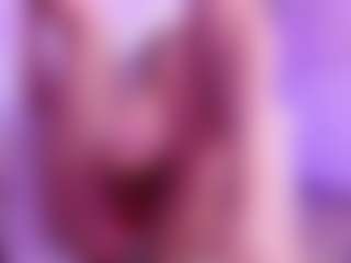Live cam show with Lissa Babe - Brown Hair on instabang