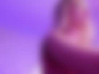 Live cam show with Lissa Babe - Petite on pussylord.com