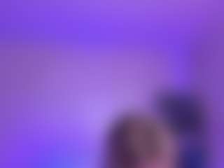 Live cam show with Lissa Babe - Brown Hair on livesexfox.com