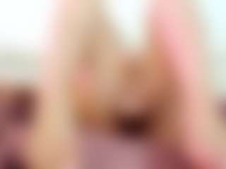 Live cam show with Lissa Babe - Skinny on studioflirtlive.com