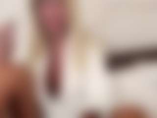 Live cam show with Lissa Babe - Spy on Camsoda