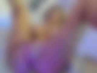 Live cam show with Lissa Babe - Deepthroat on Camsoda