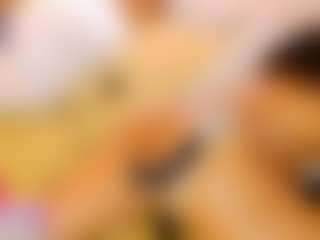 Live cam show with AnnieWolf - Fingers on Fling VIP Chat