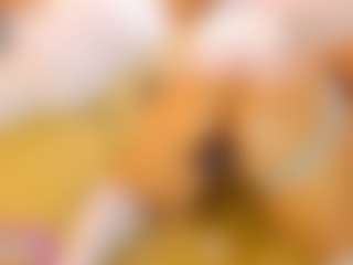 Live cam show with AnnieWolf - Nature on Ass Tok