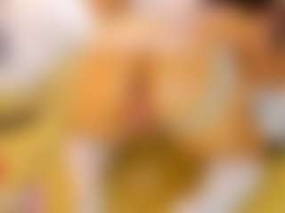 AnnieWolf's Live Sex Cam Show
