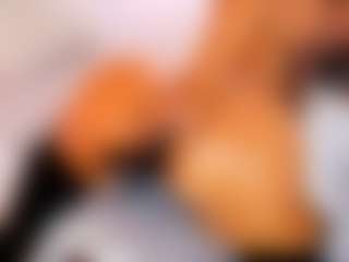 Live cam show with AnnieWolf - Spank on TastyBlacksLive