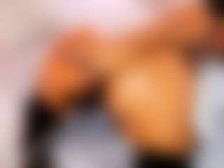 Live cam show with AnnieWolf - Squirt on Soda Cam