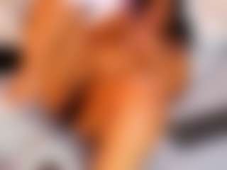 Live cam show with AnnieWolf - Ass Bouncing on Adult Interactions
