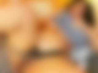 AnnieWolf's Live Sex Cam Show