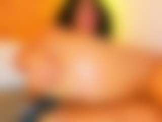 Live cam show with AnnieWolf - Ebony on Camiplay Live