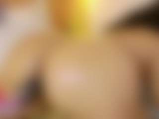 AnnieWolf's Live Sex Cam Show