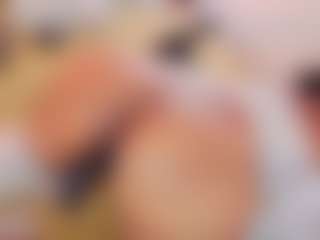 AnnieWolf's Live Sex Cam Show