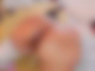 AnnieWolf's Live Sex Cam Show
