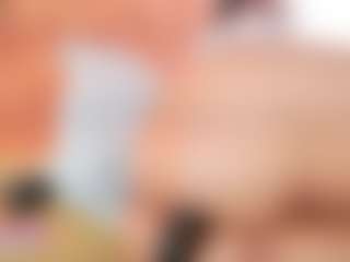 Live cam show with AnnieWolf - Ebony on fapnchat | colombia