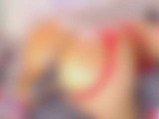 Live cam show with AnnieWolf - Black Squirt on makecum.org