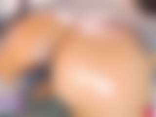 Live cam show with AnnieWolf - Sexy on Camsoda Late Night