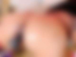 Live cam show with AnnieWolf - Ebony Anal on makecum.org