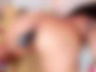 Live cam show with AnnieWolf - Fingering on alttransgirls