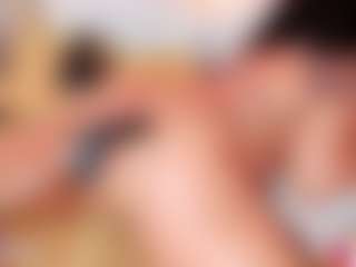 Live cam show with AnnieWolf - Ass Clapping on Pornisteam.com
