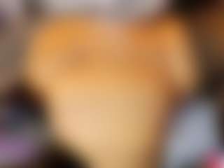 Live cam show with AnnieWolf - Bedroom on StripNow