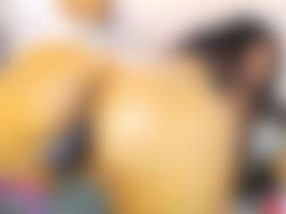 AnnieWolf's Live Sex Cam Show