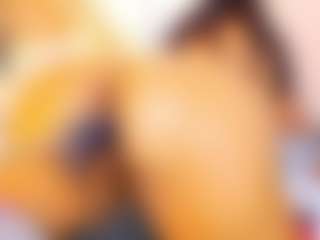 AnnieWolf's Live Sex Cam Show