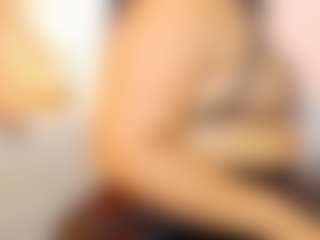 AnnieWolf's Live Sex Cam Show
